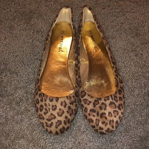 Cheetah print ballet flats